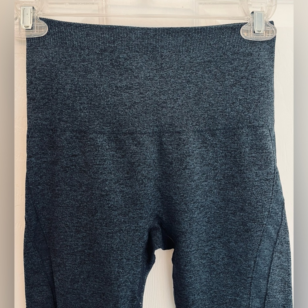 Leggings Women’s Size Small NWOT